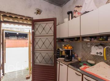 https:__pui.loft.com.br_listings_d327eb9c-70ce-487d-b25e-b996b19afae9_photos_13096845?preset=desktop · Casa à venda em Humaitá com 99 m², 4 quartos, 1 suíte, 2 vagas