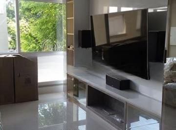 https:__pui.loft.com.br_listings_e8a913fa-98e0-415a-bec3-3571c62528be_photos_dc183873?preset=desktop · Casa à venda em Glória com 222 m², 2 quartos, 2 suítes, 3 vagas