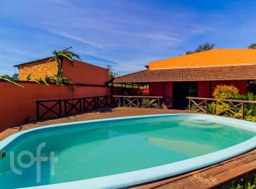 https:__pui.loft.com.br_listings_11d365fd-b5db-45f8-82be-7cc4f4dacf2f_photos_7d003f84?preset=desktop · Casa à venda em Ponta Grossa com 293 m², 3 quartos, 1 suíte, 6 vagas