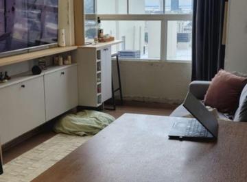 https:__pui.loft.com.br_listings_db02a34b-fff9-4c5a-85d0-ed06d5ed7882_photos_00e82280?preset=desktop · Apartamento à venda em Cavalhada com 55 m², 2 quartos, 1 suíte, 2 vagas