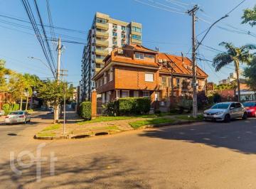 https:__pui.loft.com.br_listings_01da547f-a242-4929-b67a-cc1d1a716dec_photos_3741cfe7?preset=desktop · Casa à venda em Tristeza com 229 m², 2 quartos, 1 suíte, 2 vagas