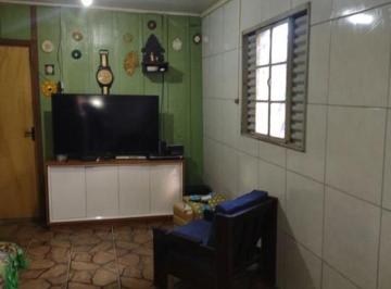 https:__pui.loft.com.br_listings_9d17fbfd-d57e-40f0-a35d-f5702c7fe9f2_photos_595310ff?preset=desktop · Casa à venda em Camaquã com 70 m², 3 quartos, 1 vaga