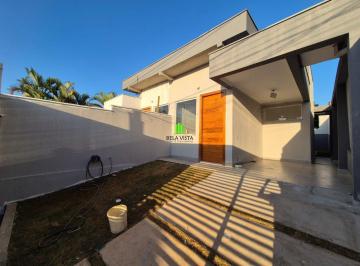 8083_i34oq9U61MT61_808368cbffb92fc04.jpg · Casa Moderna com 3 Quartos (1 Suíte) - 90m²