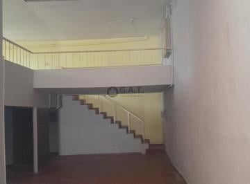 Foto 01 · Galpão Comercial Para Locação na Vila Lucy, Sorocaba-SP: 2 Banheiros e 228,10m² de Área!