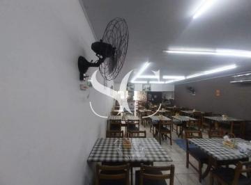 Comercial · 300m² · Vende-se Ponto Comercial de 300 m² no Centro de Santos, SP – Restaurante