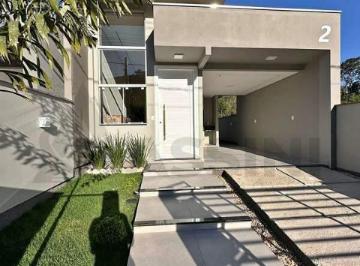 Casa · 109m² · 3 Quartos · 2 Vagas · Casa de 1 suíte mais 2 dormitórios no bairro Cedro Alto