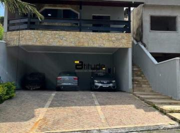 Casa · 160m² · 3 Quartos · 4 Vagas · Casa à Venda na Nova Paulista em Jandira – 3 Dormitórios, Piscina, Churrasqueira e 4 Vagas