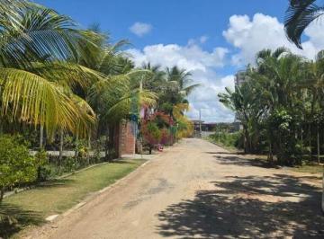 Casa · 400m² · 3 Quartos · Casa em Condomínio Fechado Pé na Areia