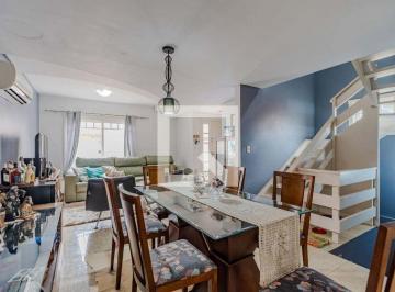 Casa · 240m² · 4 Quartos · 2 Vagas · Casa para Aluguel - Ipanema, 4 Quartos, 240 m² - Porto Alegre