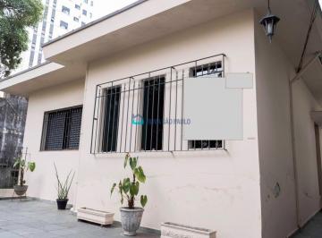 Casa · 624m² · 8 Quartos · 10 Vagas · Casa na Saúde / 624m² com 8 quartos