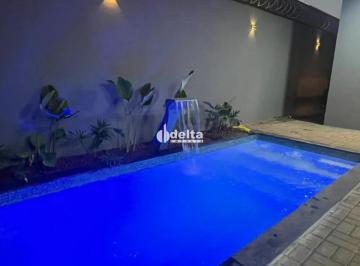 Casa · 250m² · 3 Quartos · 2 Vagas · Casa residencial com 3 quartos disponível para venda no bairro Quinta Alto Umuarama em Uberlândia-MG