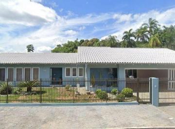 e34059e16fd8b087380b59a8d4d23171ab857f9a · Casa com 4 dormitórios à venda, 390 m² por R$ 2.199.900,00 - Pirabeiraba - Joinville/SC