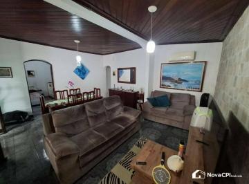9eaf50152ff115fc95b9b4c4ea6cc37d56dab7e8 · Casa com 3 Quartos Canto do Forte na Praia Grande/SP