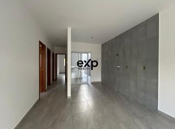 Casa · 73m² · 3 Quartos · 2 Vagas · Casa Moderna à Venda - Excelente Espaço de Terreno e Localização Privilegiada