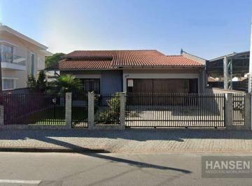 d187ac643c9053ced90ac416357efe37e39619ab · Casa com 1 suíte + 2  dormitórios à venda, 200 m² por R$ 1.200.000 - Floresta - Joinville/SC