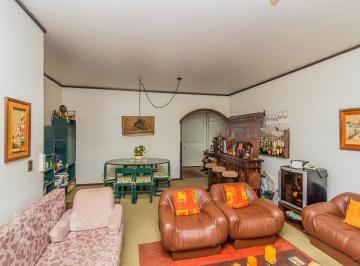 https:__pui.loft.com.br_listings_7f94ebce-2dd1-437a-aab0-ee2741b2a6b2_photos_71a5b434?preset=desktop · Apartamento à venda em Centro com 145 m², 3 quartos