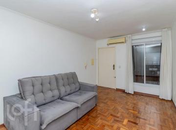 https:__pui.loft.com.br_listings_5b4a735a-4276-4474-86e5-23d8d73246d9_photos_d135e9a5?preset=desktop · Apartamento à venda em Azenha com 65 m², 2 quartos