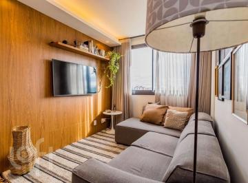 https:__pui.loft.com.br_listings_090f6a5d-5068-43c7-a475-8dd43e967c21_photos_6edfdcc8?preset=desktop · Apartamento à venda em Azenha com 58 m², 2 quartos, 1 suíte, 1 vaga