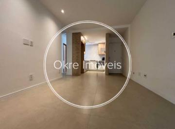 Apartamento · 68m² · 2 Quartos · Excelente apartamento reformado em Botafogo com 2 quartos e 68m²