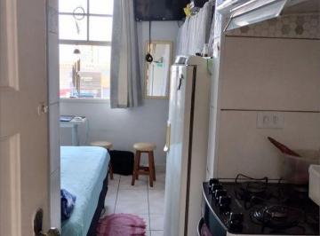 wqbrcow2ogm1ytq5ztgzmzzl_md · Oportundade - Apartamento compacto (Kitnet) na Ocian 3º andar, 600m da praia