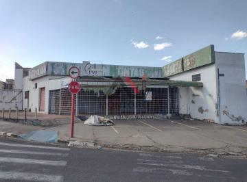 Comercial · SALAO COMERCIAL DE ESQUINA