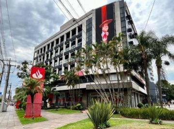 Casa · 109m² · MÁFFER IMÓVEIS ALUGA – CONJUNTO COMERCIAL  Av. Cristóvão Colombo esquina Benjamin Constant | Porto A