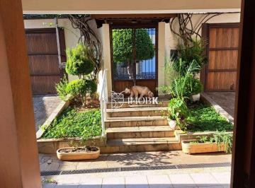 a6ede8b2da70dcb6abdacb76a62950fe4b4ca9f0 · Casa com 3 dormitórios à venda, 346 m² por R$ 998.000,00 - Jardim da Fonte - Jundiaí/SP