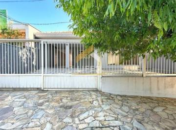 0 · Casa com Piscina a venda