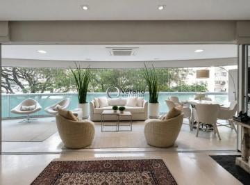 Apartamento · 277m² · 3 Quartos · 4 Vagas · Apartamento à Venda no Itaim Bibi