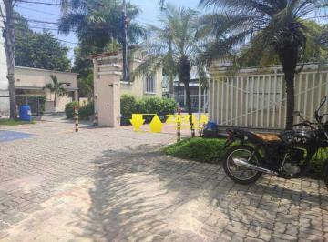Apartamento · 47m² · 2 Quartos · 1 Vaga · Apartamento 2º andar 2 quartos vaga de garagem á venda Rocha Miranda Rj - Parque