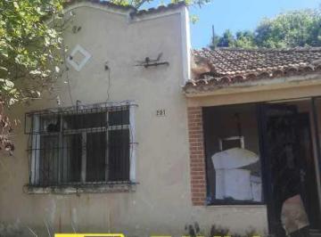 Casa · 70m² · 3 Quartos · 20 Vagas · Terreno com 2 casas 3 quartos 20 vagas á venda em Marechal Hermes, Rio de Janeir