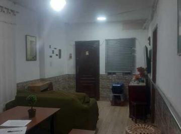 Casa · 65m² · 2 Quartos · 3 Vagas · Três casas à venda no mesmo terreno em Irajá - Rio de Janeiro, RJ