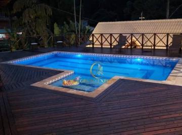 572e0572eb4a39b1433eefba447aba4952f479e0 · Chácara espetacular com 2.000 m² 3 quartos, piscina, lago à venda em Arujá- SP!