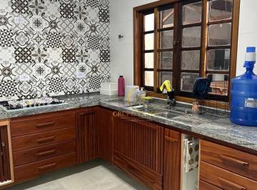 f866d7018c9bc6a60c0a82ad7d31bbf085dc25f1 · Casa Térrea Para venda em condomínio FECHADO com 3 Quartos sendo (1) Suíte com belas mansões Em Ubat
