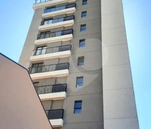 Apartamento de 1 quarto, Curitiba · Studio com 22m² no Centro.