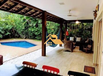 d456fb266c0057aab910090d09550b1fe33d22b8 · Casa de Alto Padrão à Venda na Praia da Baleia – 4 Suítes, Piscina Privativa, Área Gourmet e Condomí