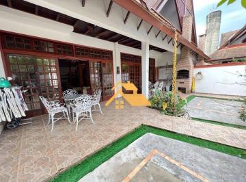 193859a3f29684e84c186e54346f02da549200e8 · Casa em condomínio em Barra do Una | 4 dormitórios, piscina, a 250m da praia e 2 vagas
