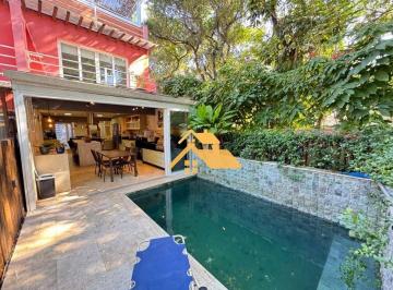 ab2a3c565acbb31341656c5ce9cef42eecfd7474 · Sobrado de Alto Padrão com 3 Suítes, Piscina Privativa, Amplo Terraço e Ambientes Sofisticados em Sã