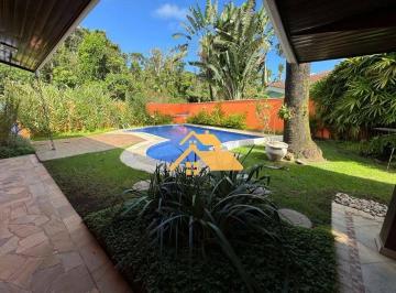 c012d469184e8c5d300c22789031cbb4a06fd489 · Casa em Condomínio de Alto Padrão com 5 Dormitórios, 4 Suítes, Lareira e Lazer Completo – Praia do E