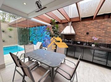 fa638f6bfd8c09d1735fabc0f4bd3d546cfc4b68 · Sobrado de Alto Padrão com Vista para o Mar | 4 Suítes | Piscina Privativa e Espaço Gourmet | Venda 