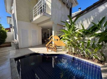 934a9e7a6b75ceb27b23f0fba5a4d78e33a9aa94 · Sobrado em condomínio a 350m da praia em São Sebastião | 3 suítes, piscina privativa, área gourmet e