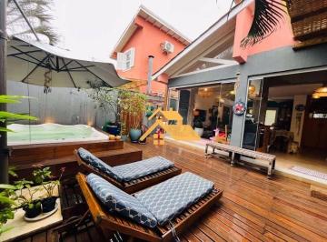 22fa943c5c36d37330bbb17eae2f6231c3fa3f90 · Casa com 3 dormitórios à venda, 107 m² por R$ 1.680.000,00 - Praia de Camburi - São Sebastião/SP