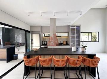 Casa · 200m² · 3 Quartos · 5 Vagas · 🏡 Casa Térrea Inteligente no Condomínio Bella Vita Vista Verde – Cotia/SP