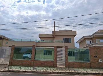 Casa de 4 quartos, Brasília · VENDE-SE BELISSÍMA CASA COM HABITE-SE