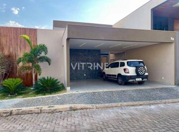 Casa · 400m² · 4 Quartos · 2 Vagas · Alto Padrão Ponte Alta Norte, Casa com 4 Quartos.