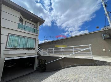 Casa · 220m² · 3 Quartos · 5 Vagas · Sobrado para venda na Água Fria !!!