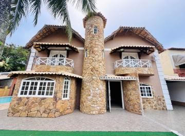 Casa · 128m² · 4 Quartos · 2 Vagas · Casa em Piratininga, Niterói/RJ de 128m² 4 quartos para locação R$ 10.000,00/mes