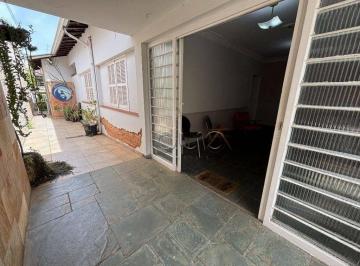Casa · 225m² · 7 Quartos · 2 Vagas · Casa em Alto, Piracicaba/SP de 225m² 7 quartos à venda por R$ 800.000,00