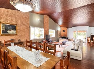 Casa · 576m² · 5 Quartos · 4 Vagas · Casa em Chácara de La Rocca, Carapicuíba/SP de 576m² 5 quartos à venda por R$ 1.940.000,00