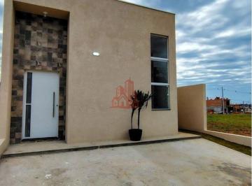 Casa · 85m² · 3 Quartos · 2 Vagas · Linda Casa Térrea em Vargem Grande 03 dormitórios, ao lado do Shopping
